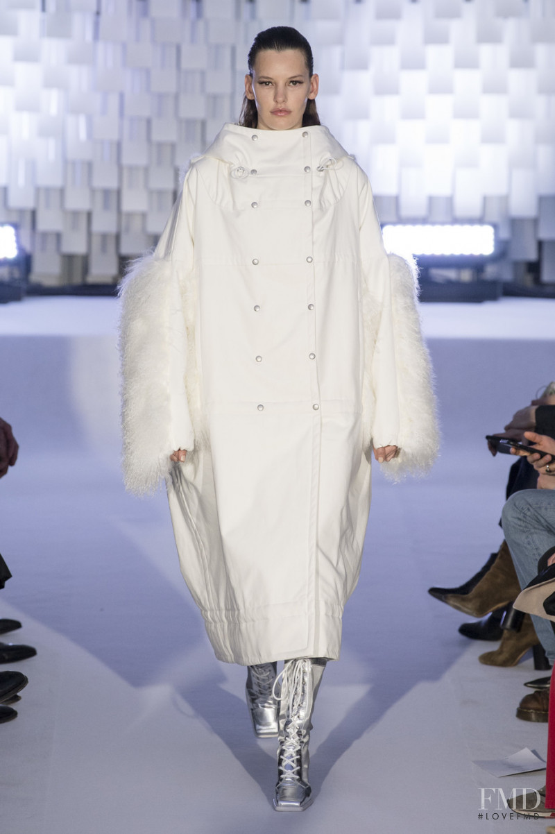 Amanda Murphy featured in  the André Courrèges fashion show for Autumn/Winter 2019