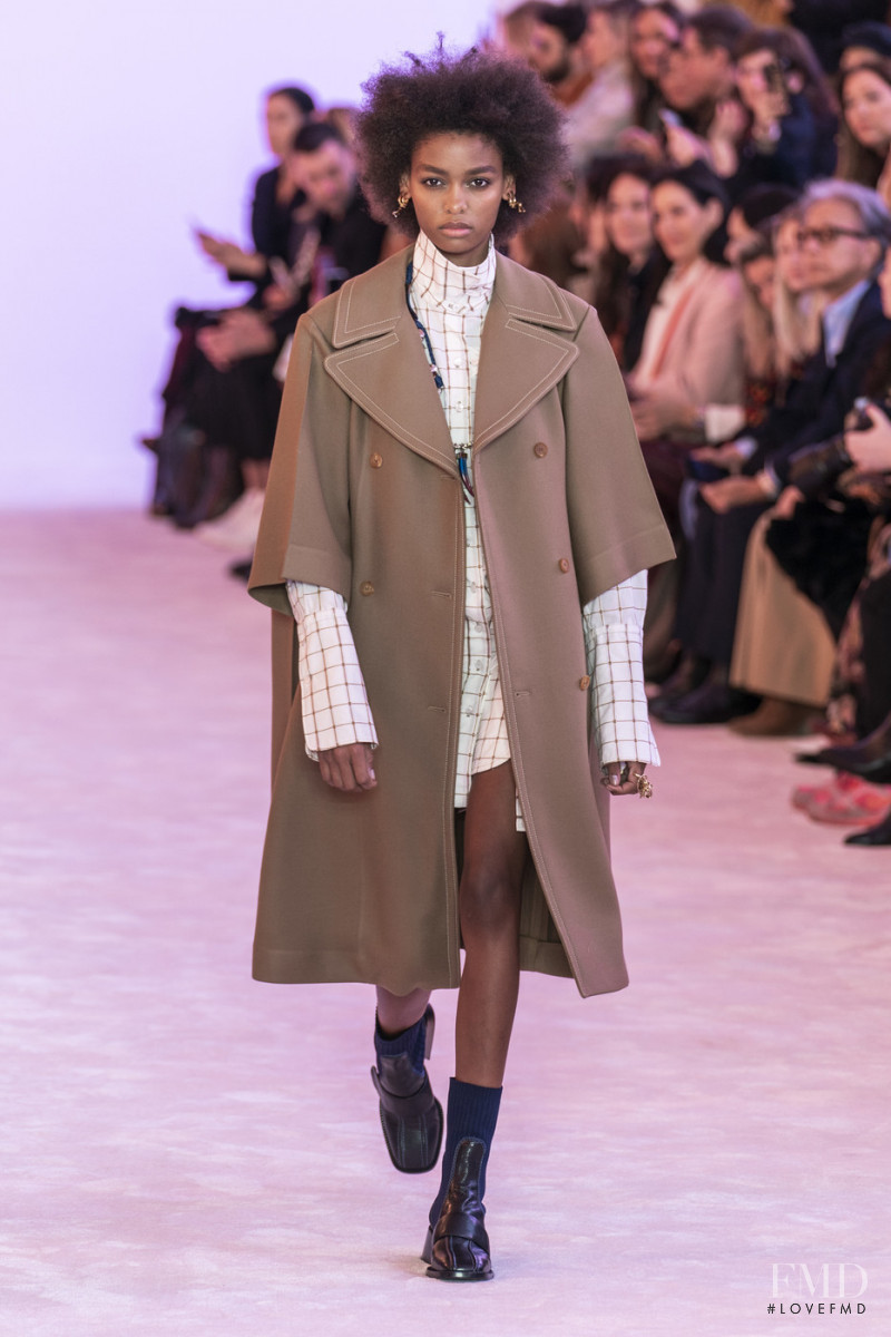 Blesnya Minher featured in  the Chloe fashion show for Autumn/Winter 2019