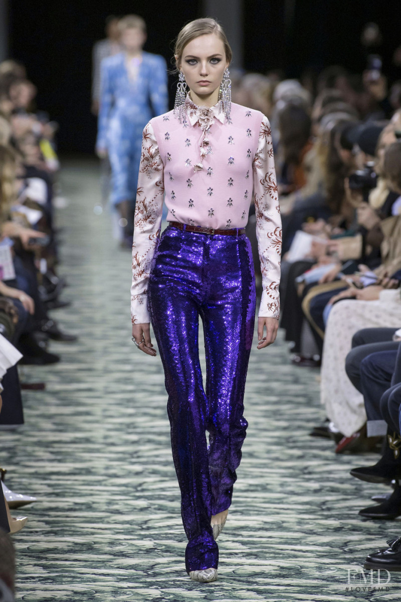 Fran Summers featured in  the Paco Rabanne fashion show for Autumn/Winter 2019