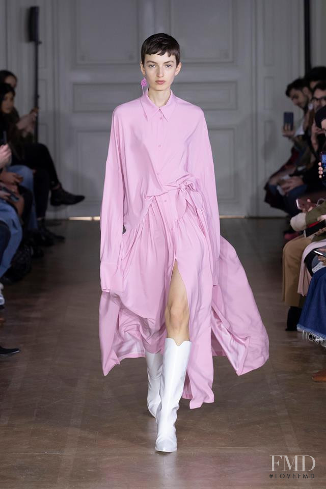 Maisie Dunlop featured in  the Christian Wijnants fashion show for Autumn/Winter 2019