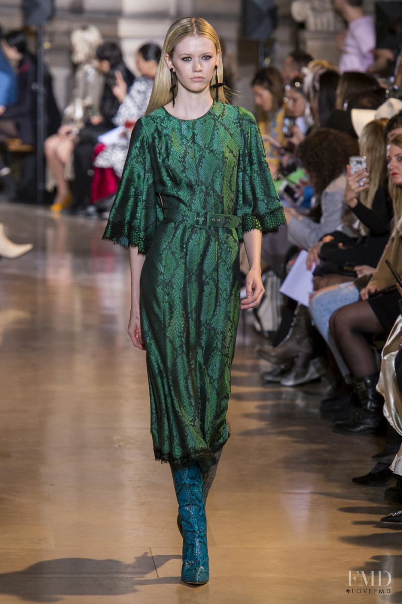 Merry Mae  Tolle featured in  the Andrew Gn fashion show for Autumn/Winter 2019