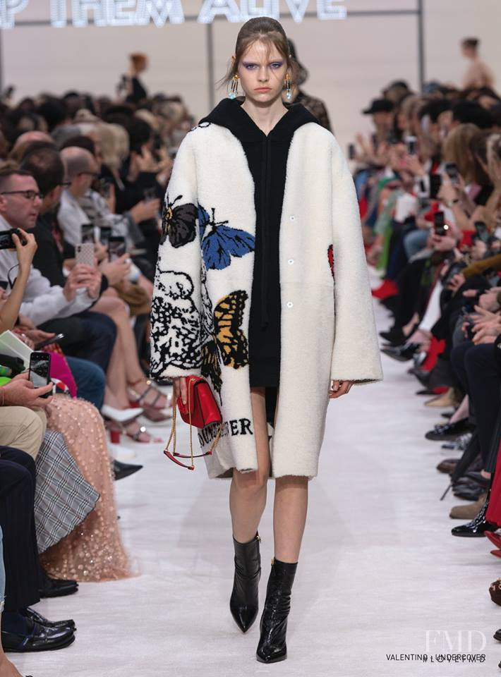 Maud Hoevelaken featured in  the Valentino fashion show for Autumn/Winter 2019