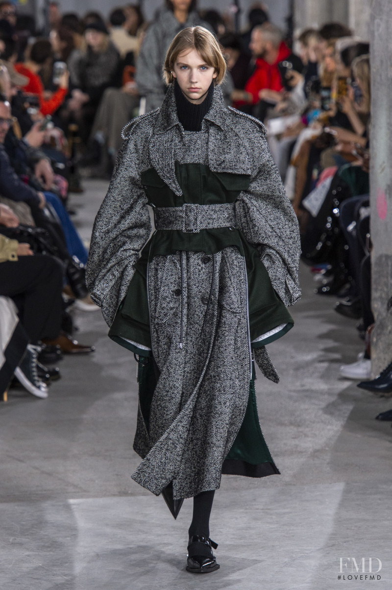 Bente Oort featured in  the Sacai fashion show for Autumn/Winter 2019