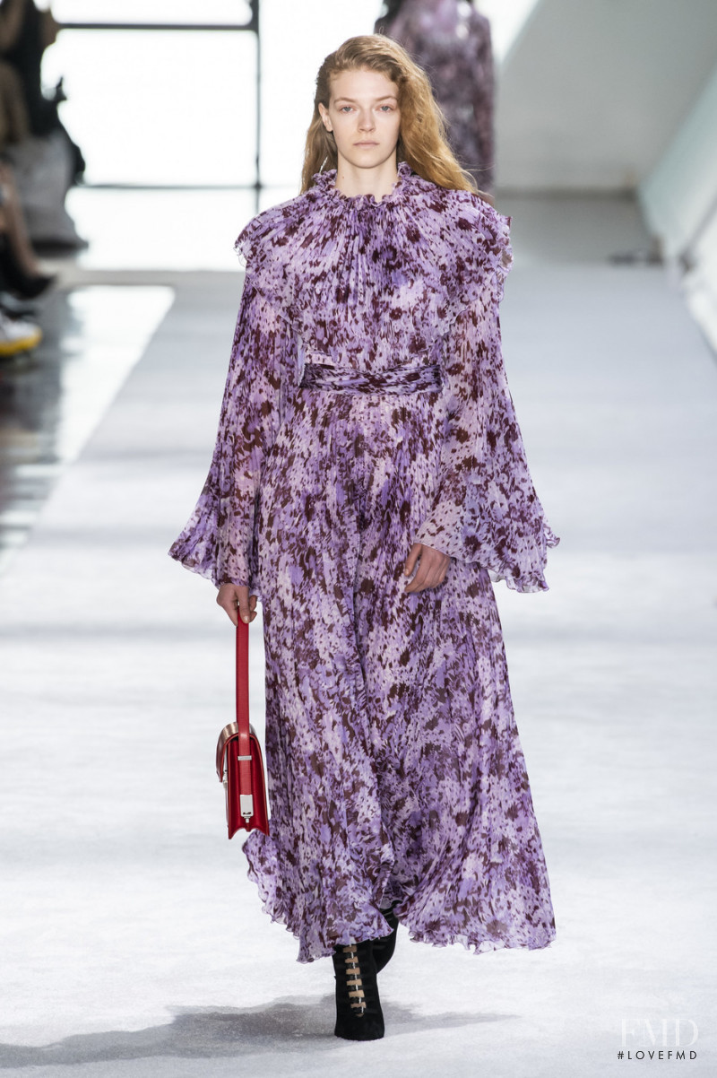 Eliza Kallmann featured in  the Giambattista Valli fashion show for Autumn/Winter 2019