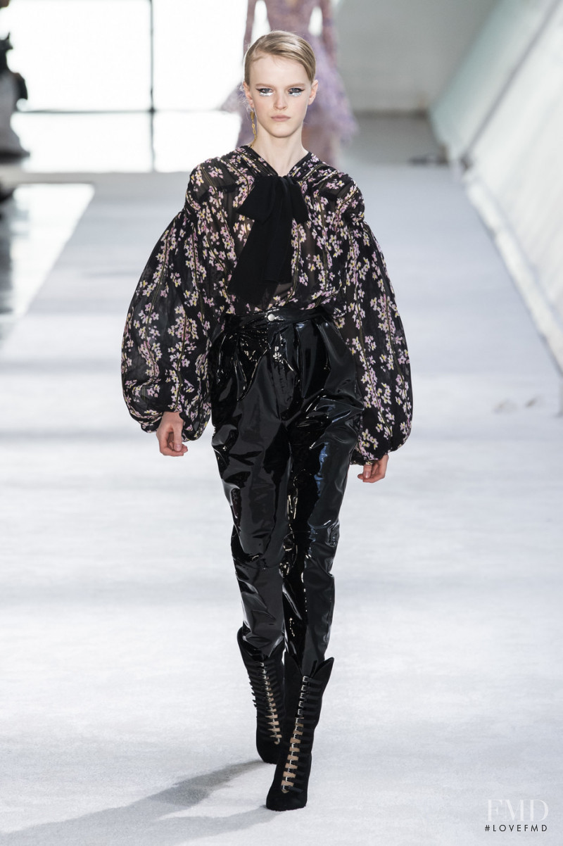 Hannah Motler featured in  the Giambattista Valli fashion show for Autumn/Winter 2019