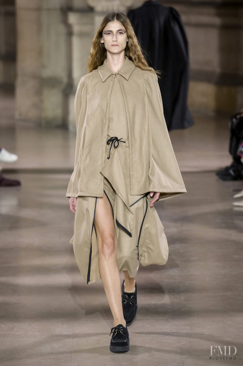 Daiane Conterato featured in  the Moon Young Hee fashion show for Autumn/Winter 2019