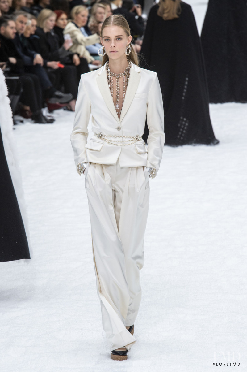 Lexi Boling featured in  the Chanel fashion show for Autumn/Winter 2019