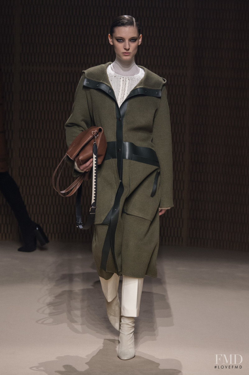 Ansley Gulielmi featured in  the Hermès fashion show for Autumn/Winter 2019