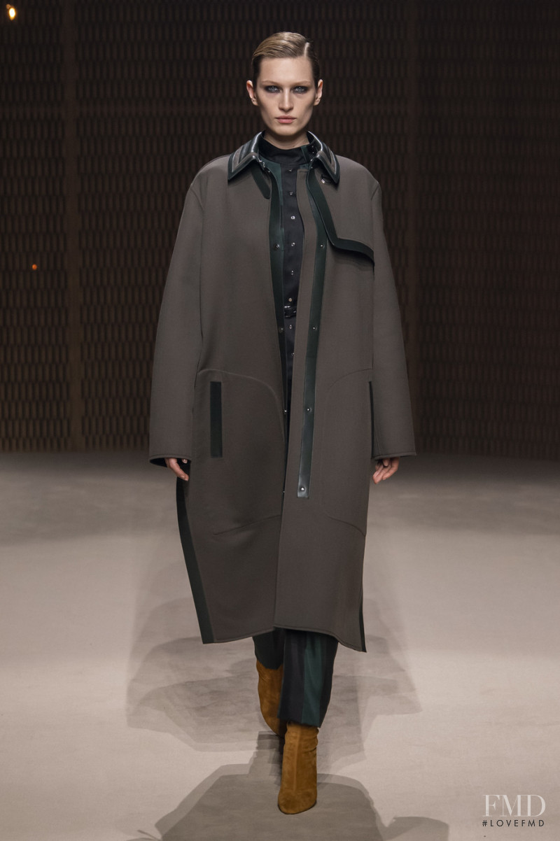 Liz Kennedy featured in  the Hermès fashion show for Autumn/Winter 2019
