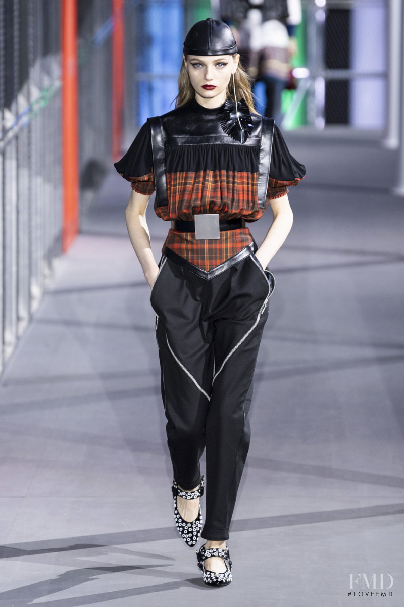 Fran Summers featured in  the Louis Vuitton fashion show for Autumn/Winter 2019