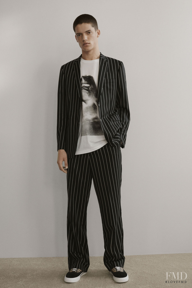 Burberry lookbook for Pre-Fall 2019