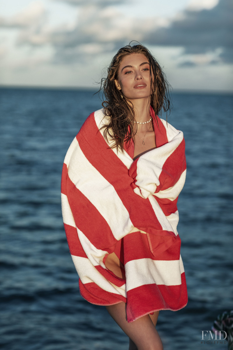 Grace Elizabeth featured in  the Victoria\'s Secret Swim catalogue for Spring/Summer 2019