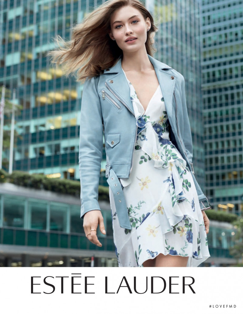 Grace Elizabeth featured in  the Estée Lauder advertisement for Spring/Summer 2019