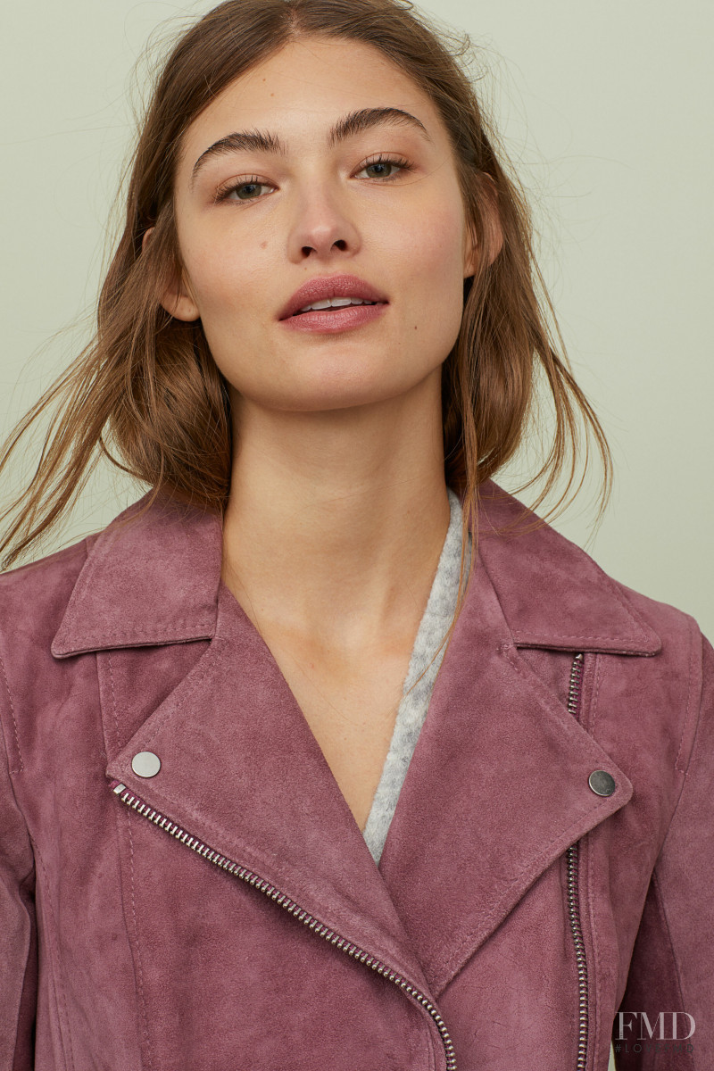 Grace Elizabeth featured in  the H&M catalogue for Spring/Summer 2019