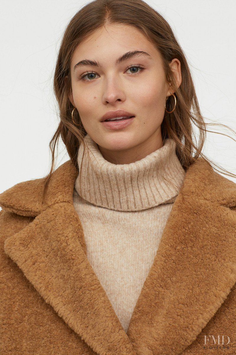 Grace Elizabeth featured in  the H&M catalogue for Spring/Summer 2019