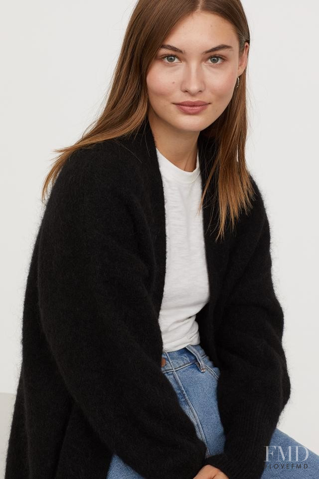 Grace Elizabeth featured in  the H&M catalogue for Autumn/Winter 2018