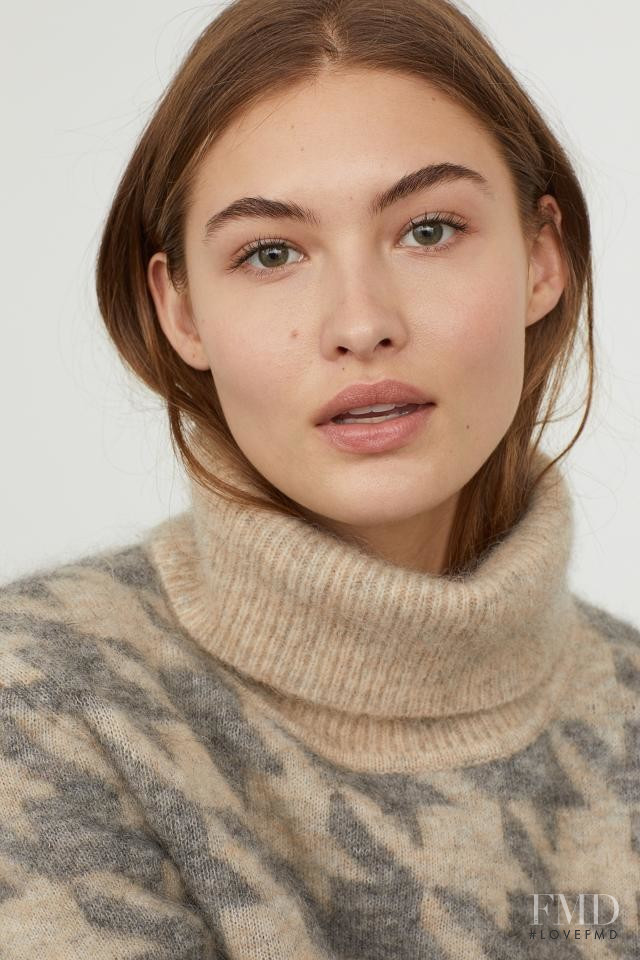 Grace Elizabeth featured in  the H&M catalogue for Autumn/Winter 2018