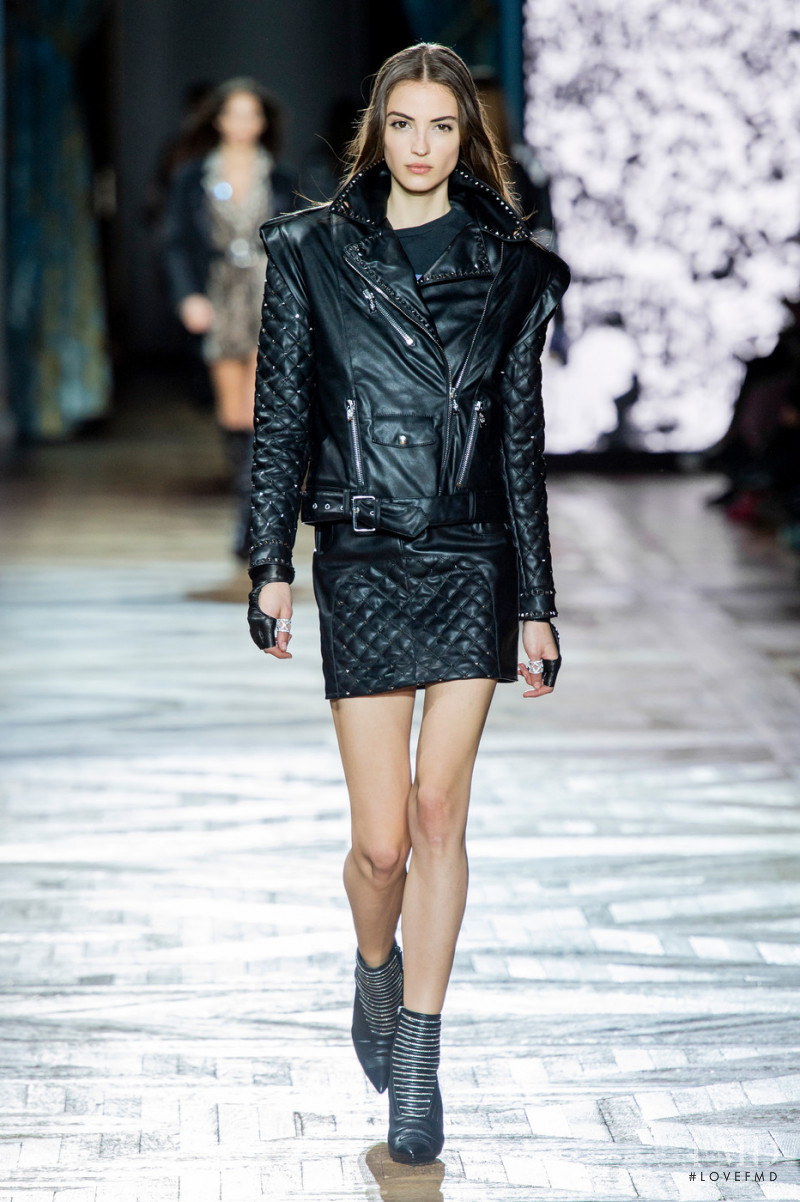Blanca Padilla featured in  the Redemption fashion show for Autumn/Winter 2019