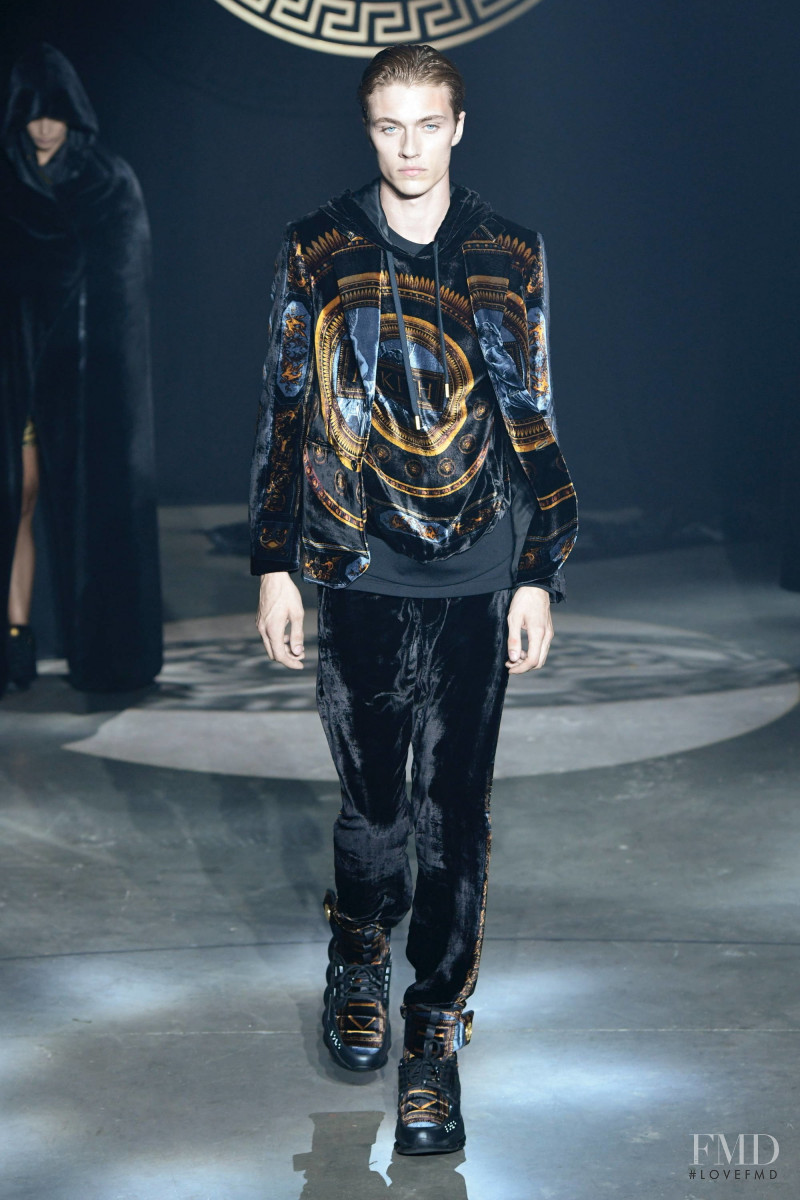 Lucky Blue Smith featured in  the Kith x Versace fashion show for Autumn/Winter 2018