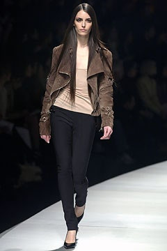 Versace fashion show for Autumn/Winter 2003