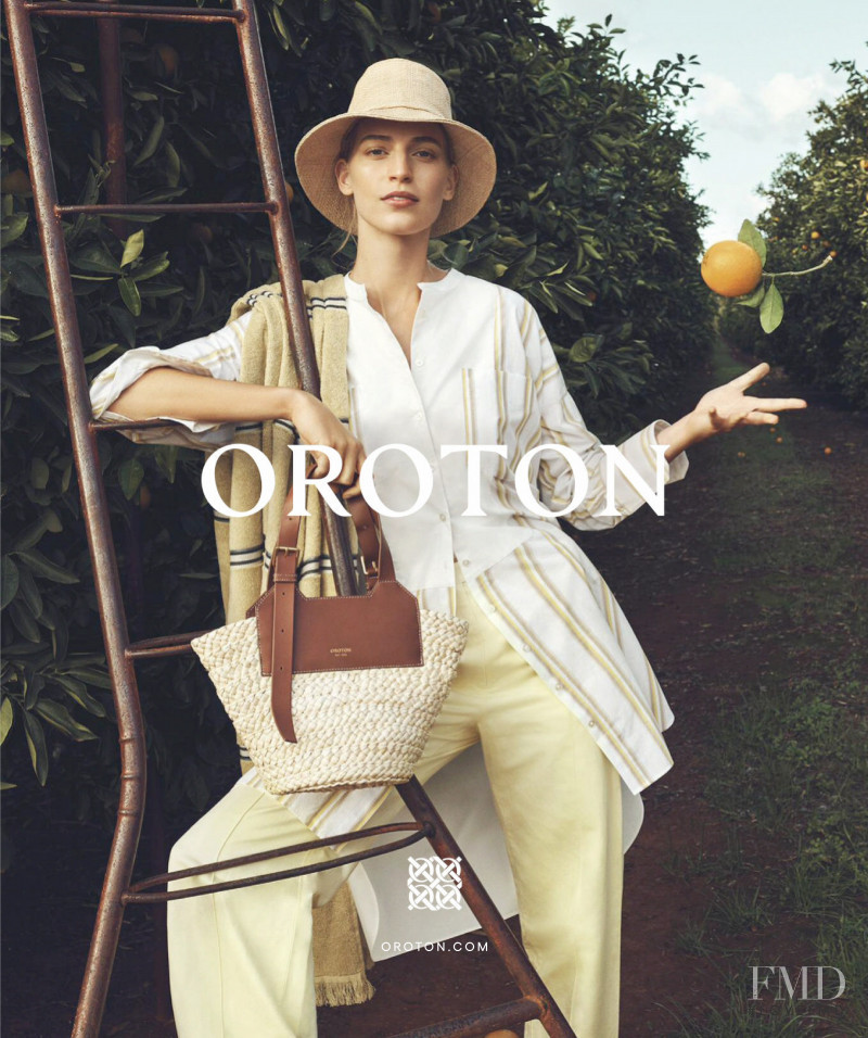 Vanessa Axente featured in  the Oroton advertisement for Spring/Summer 2019