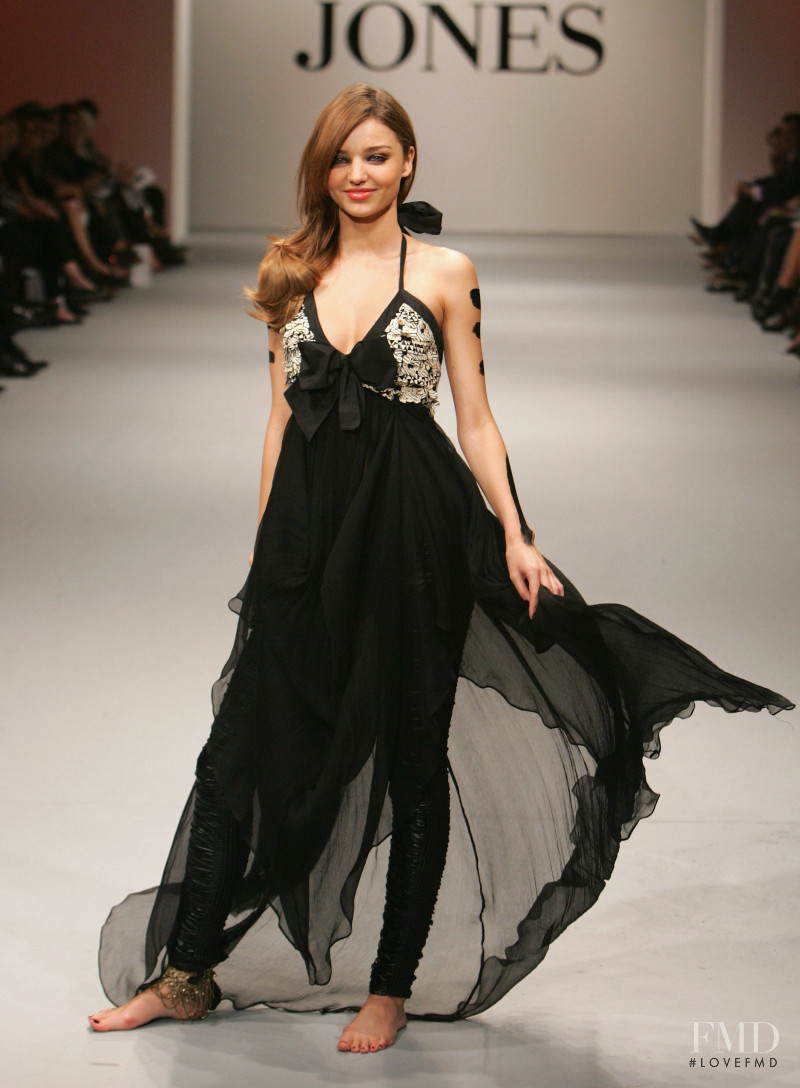 Miranda Kerr featured in  the David Jones fashion show for Autumn/Winter 2009