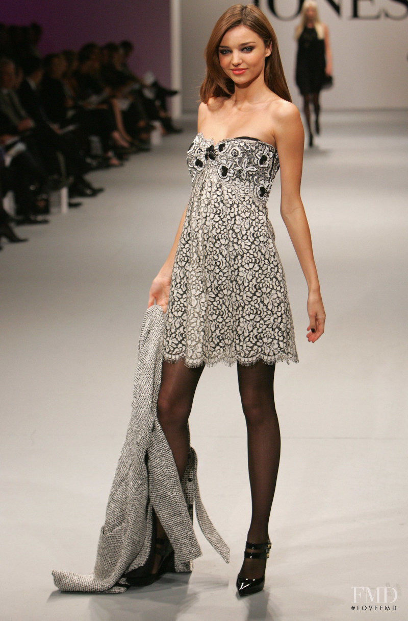 Miranda Kerr featured in  the David Jones fashion show for Autumn/Winter 2009