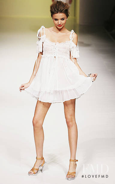 Miranda Kerr featured in  the Bettina Liano fashion show for Spring/Summer 2005