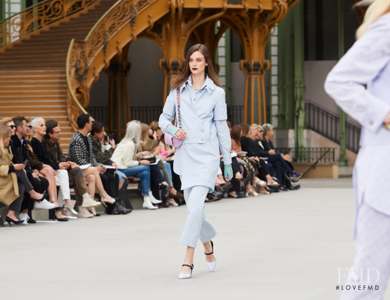 Sara Dijkink featured in  the Chanel fashion show for Cruise 2020