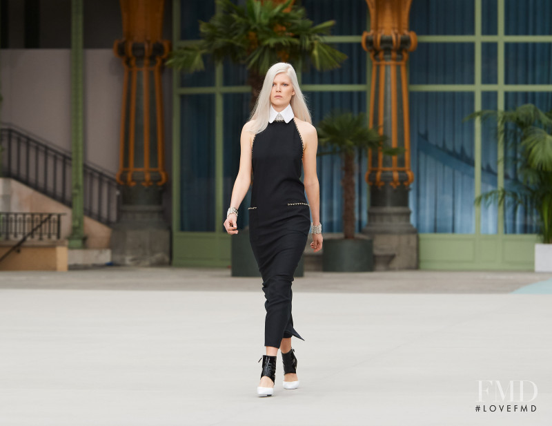 Ola Rudnicka featured in  the Chanel fashion show for Cruise 2020