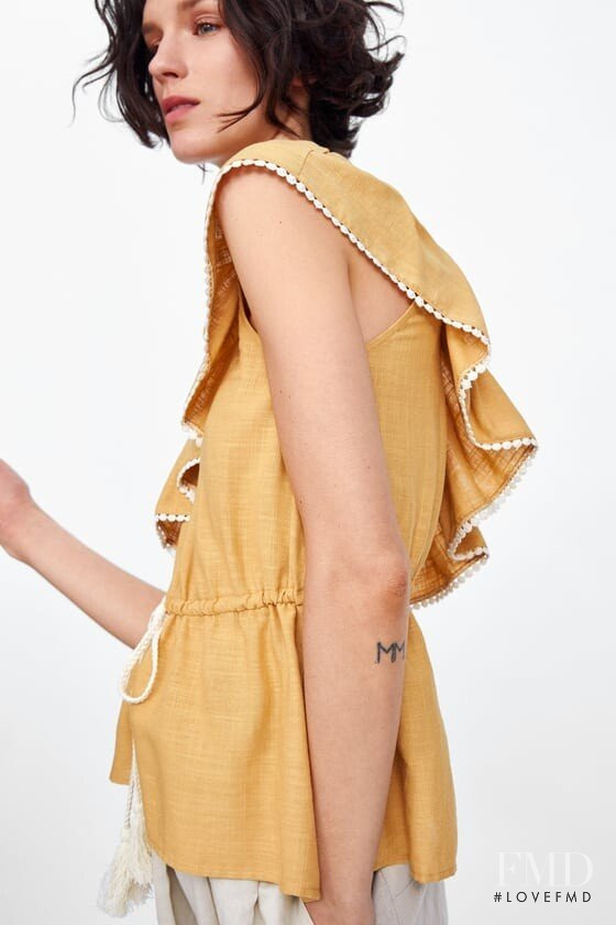 Marte Mei van Haaster featured in  the Zara catalogue for Summer 2019