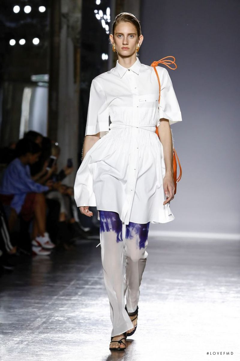 Sarah Berger featured in  the Gabriele Colangelo Gabriele Colangelo S/S 19 Show fashion show for Spring/Summer 2019