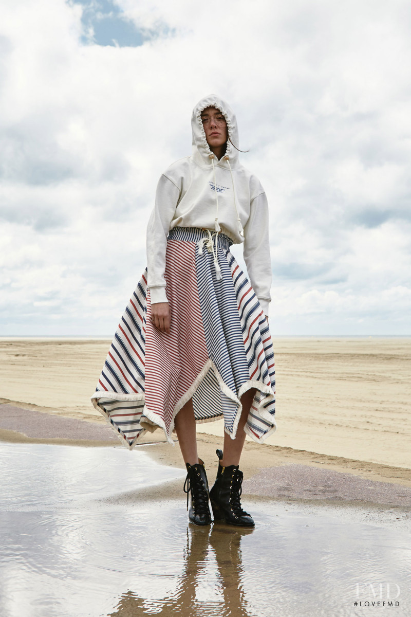 Maeva Nikita Giani Marshall featured in  the VICTORIA/TOMAS lookbook for Resort 2020