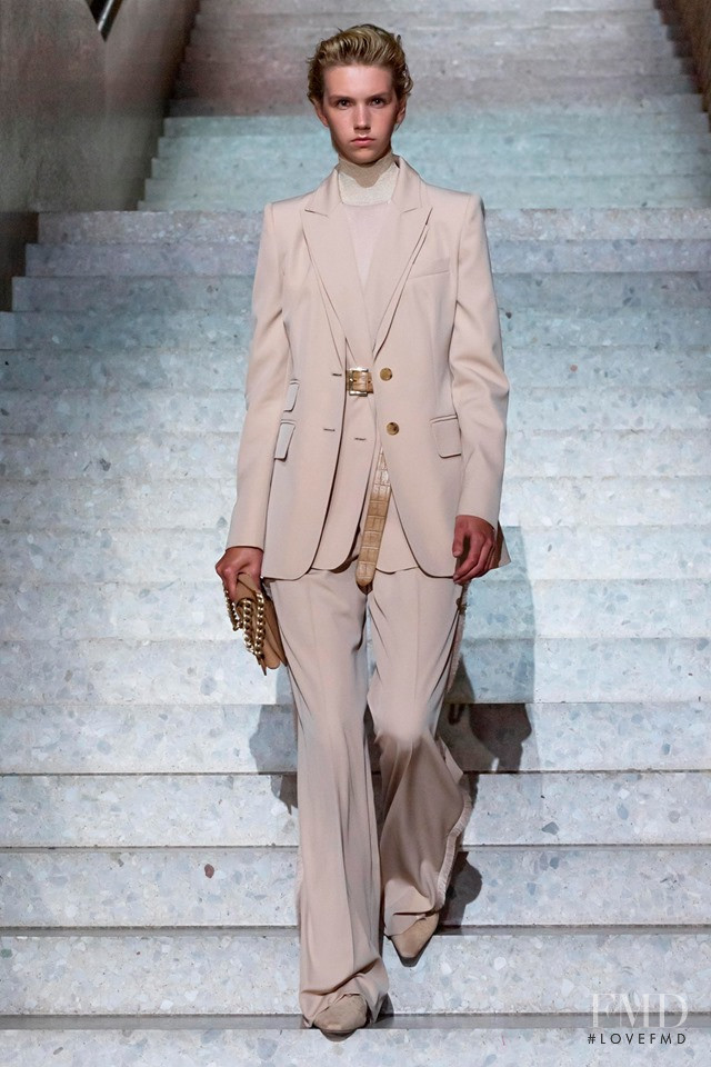 Bente Oort featured in  the Max Mara fashion show for Resort 2020