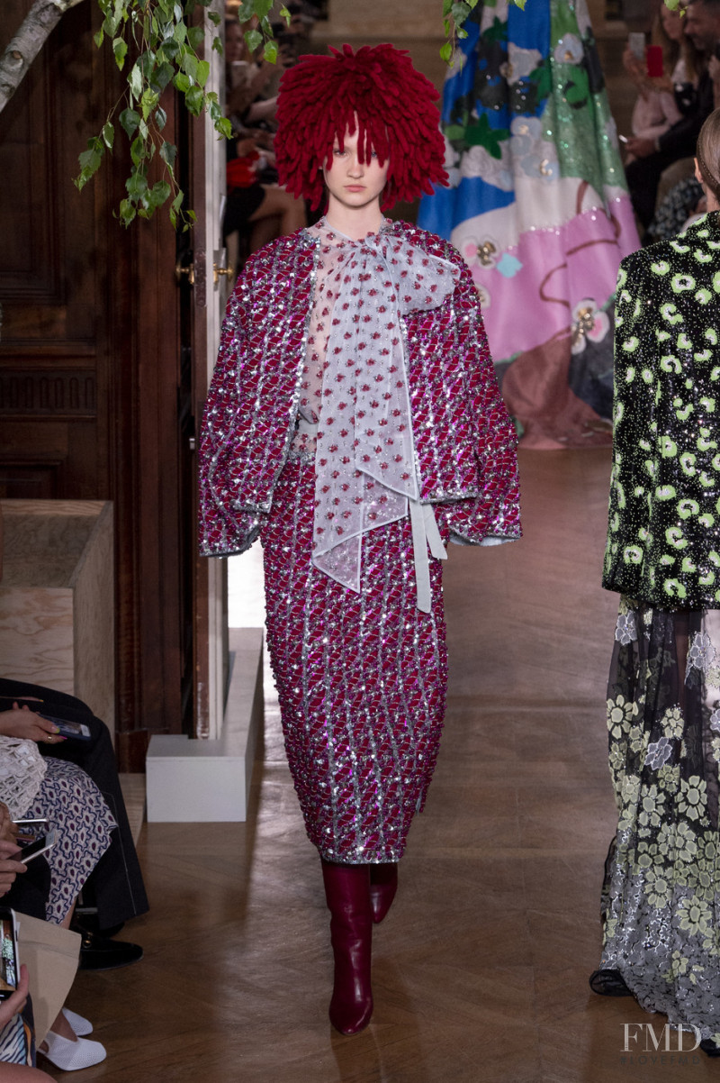 Isa Peerdeman featured in  the Valentino Couture fashion show for Autumn/Winter 2019