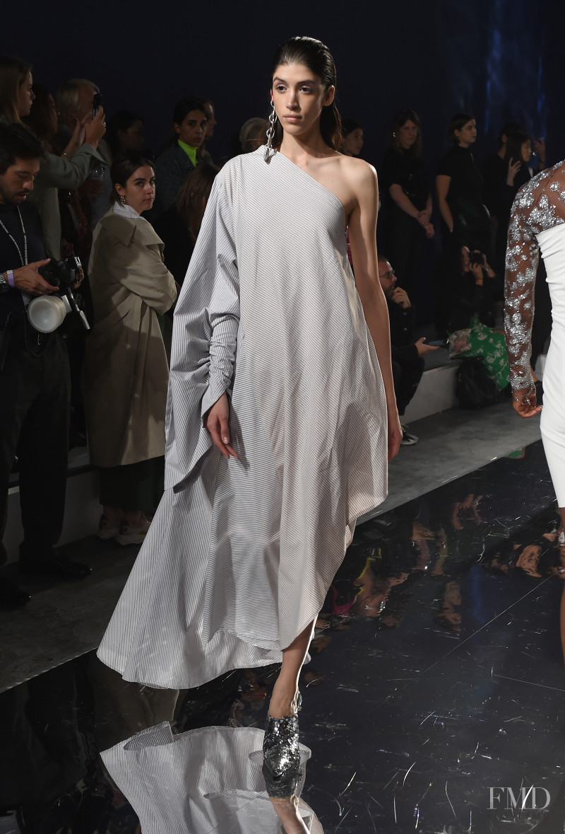 Barbara Sanchez featured in  the Paula Knorr fashion show for Spring/Summer 2019