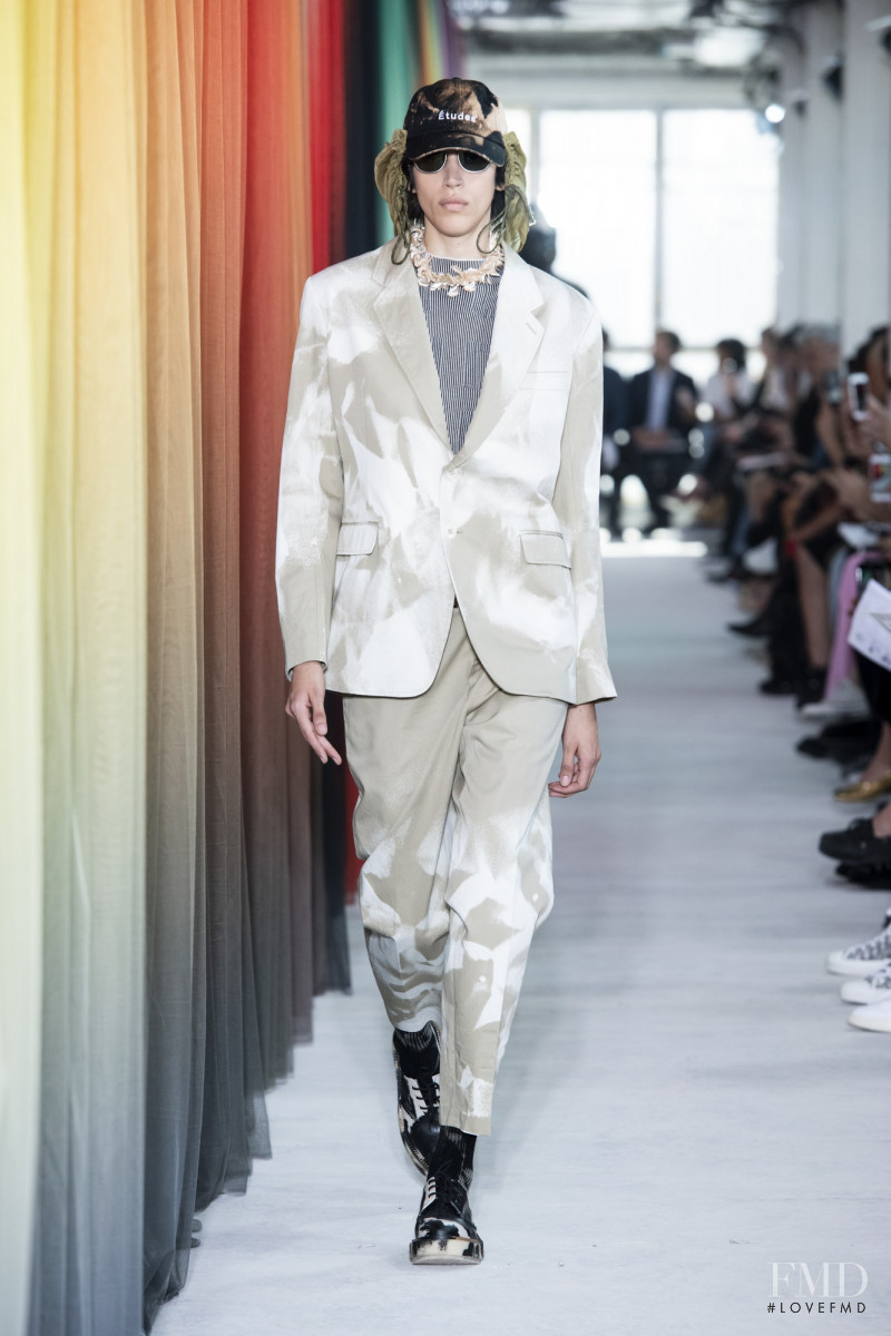 Barbara Sanchez featured in  the Etudes fashion show for Spring/Summer 2020