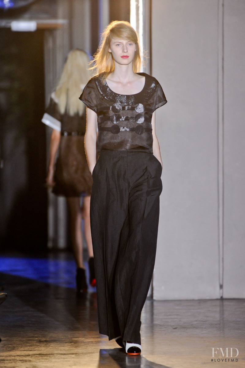 Rue Du Mail by Martina Sitbon fashion show for Spring/Summer 2013