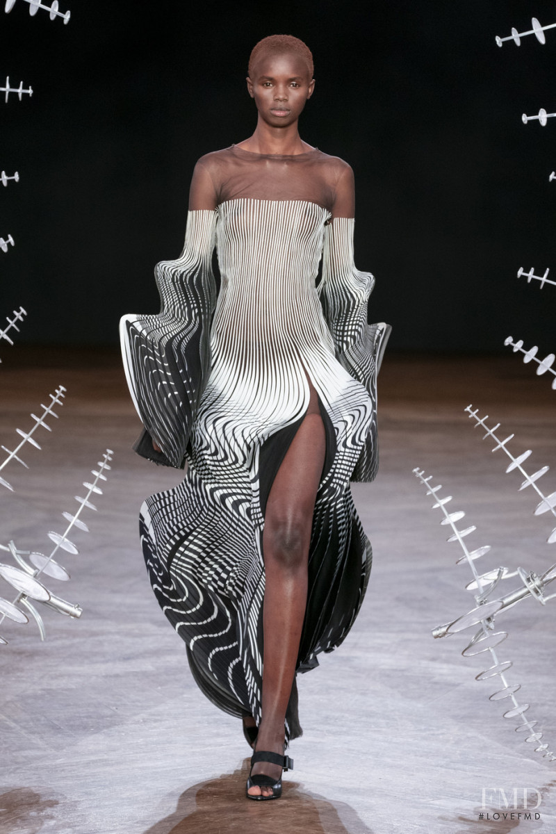 Akiima Ajak featured in  the Iris Van Herpen fashion show for Autumn/Winter 2019