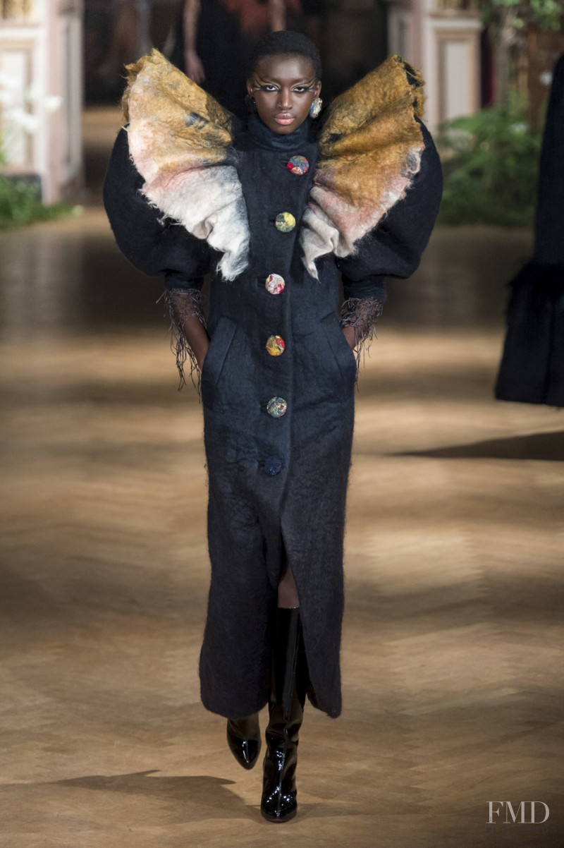 Viktor & Rolf fashion show for Autumn/Winter 2019