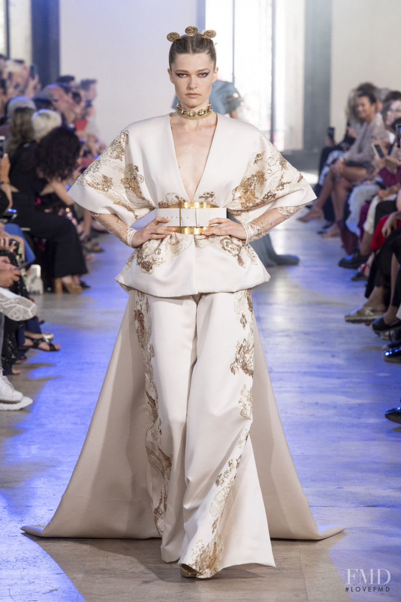 Laura Schoenmakers featured in  the Elie Saab Couture fashion show for Autumn/Winter 2019