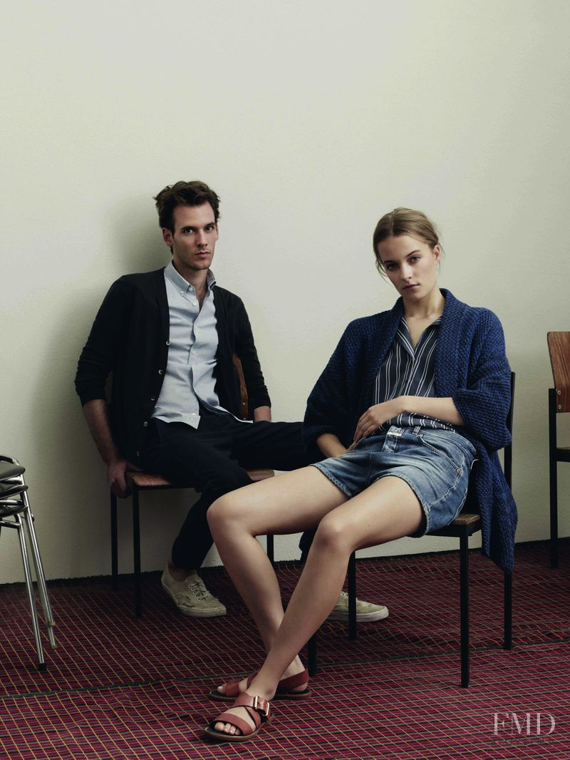 Closed advertisement for Spring/Summer 2016