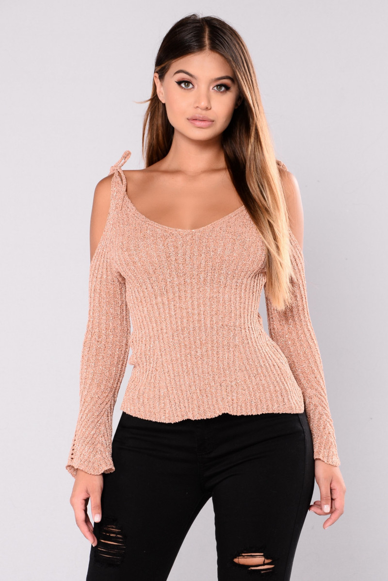 Sofia Jamora featured in  the Fashion Nova catalogue for Spring/Summer 2018