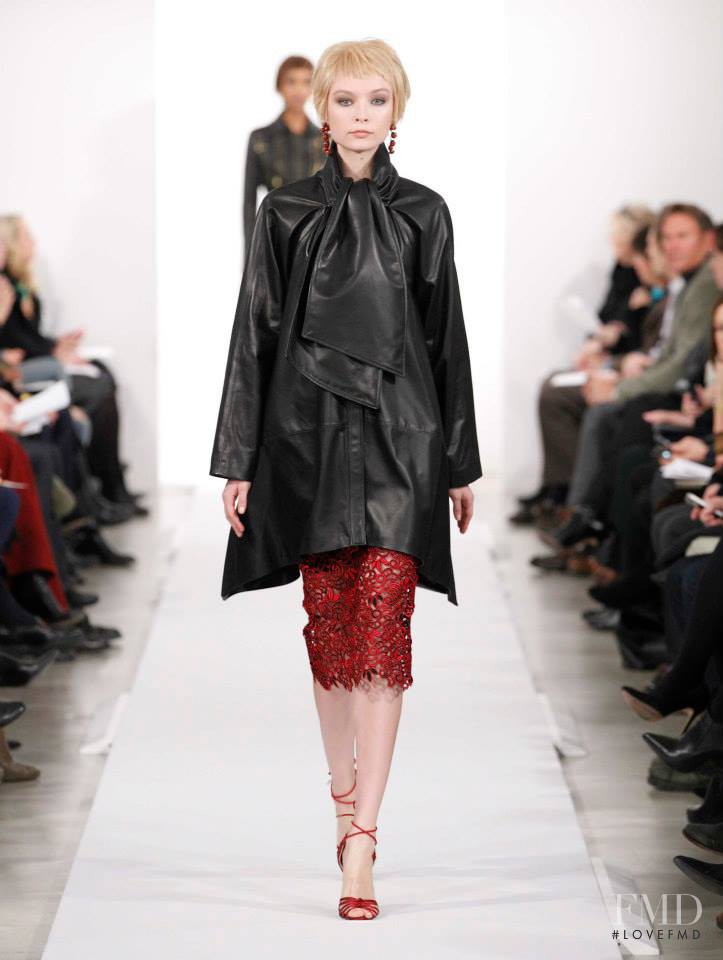 Aleksandra Tsyganenko featured in  the Oscar de la Renta fashion show for Autumn/Winter 2014