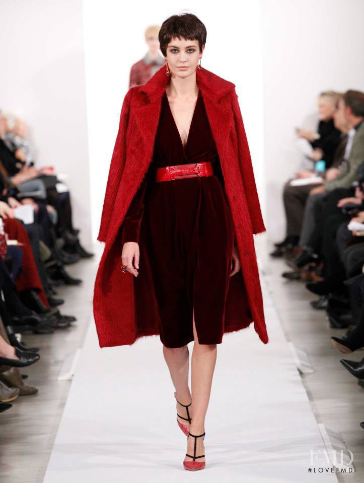 Nadja Bender featured in  the Oscar de la Renta fashion show for Autumn/Winter 2014