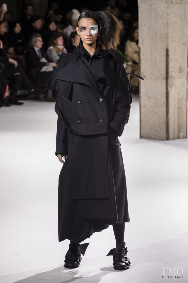 Yohji Yamamoto fashion show for Autumn/Winter 2018