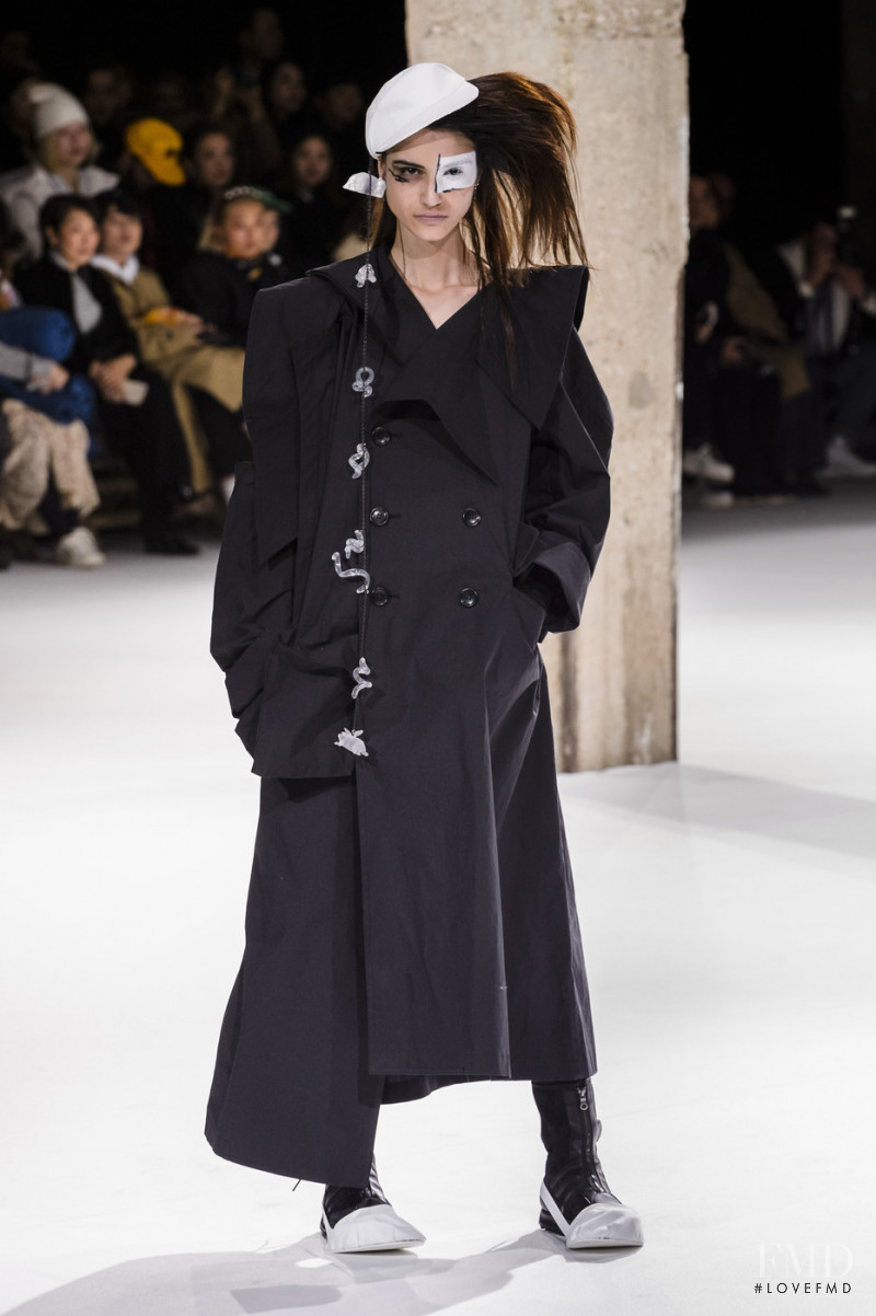 Yohji Yamamoto fashion show for Autumn/Winter 2018