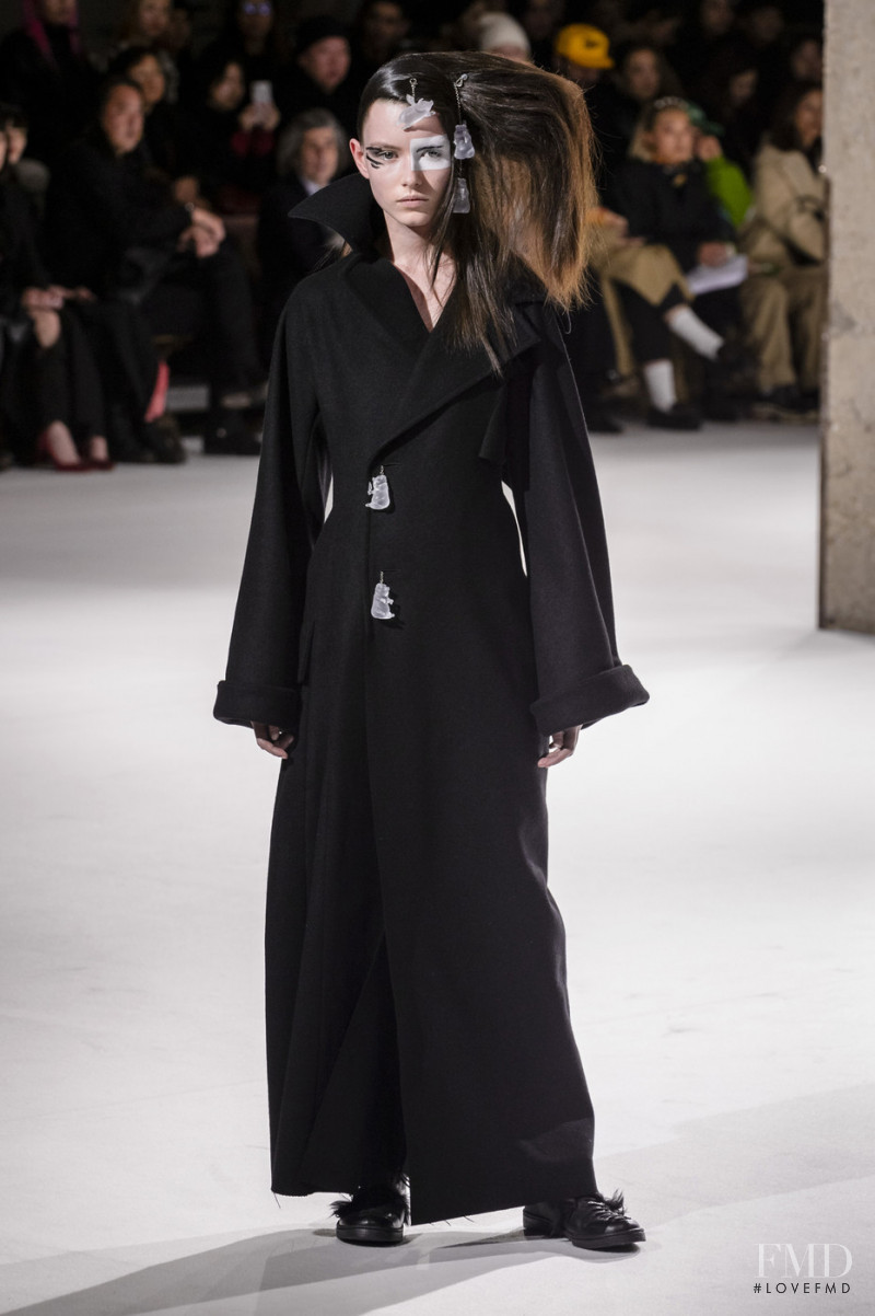 Yohji Yamamoto fashion show for Autumn/Winter 2018