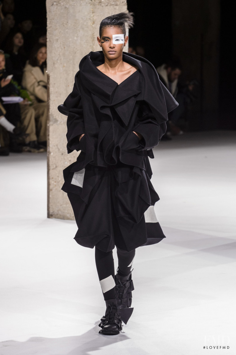 Yohji Yamamoto fashion show for Autumn/Winter 2018