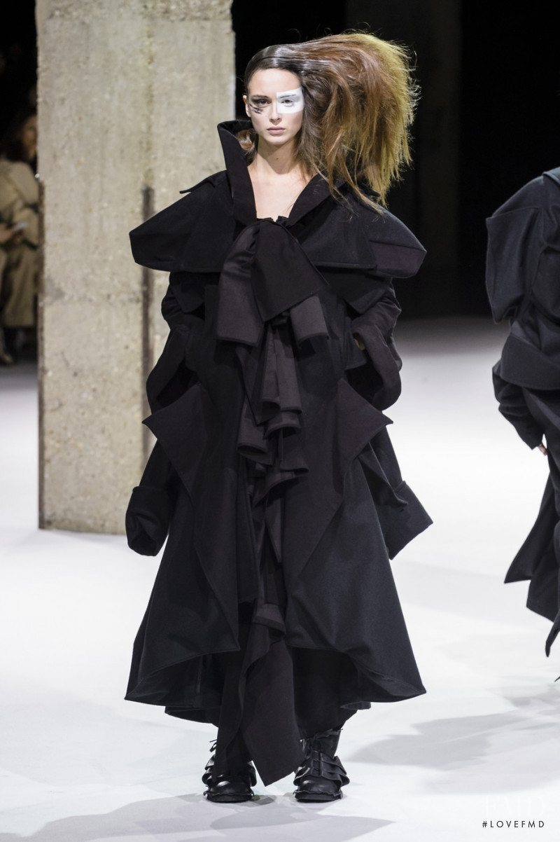 Yohji Yamamoto fashion show for Autumn/Winter 2018